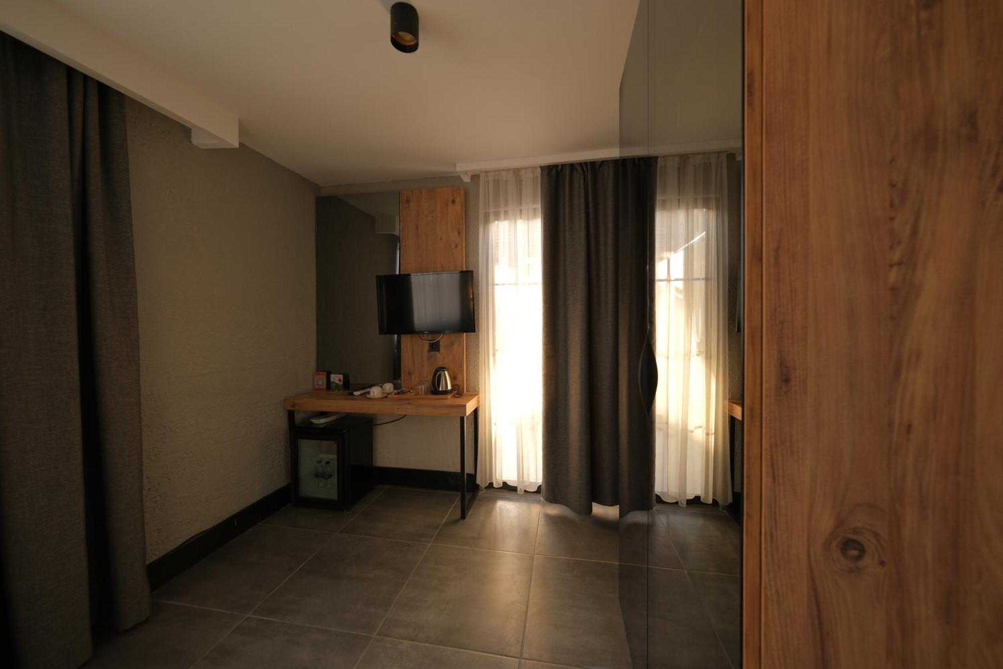 Mielo Lara Hotel Antalya Exteriör bild